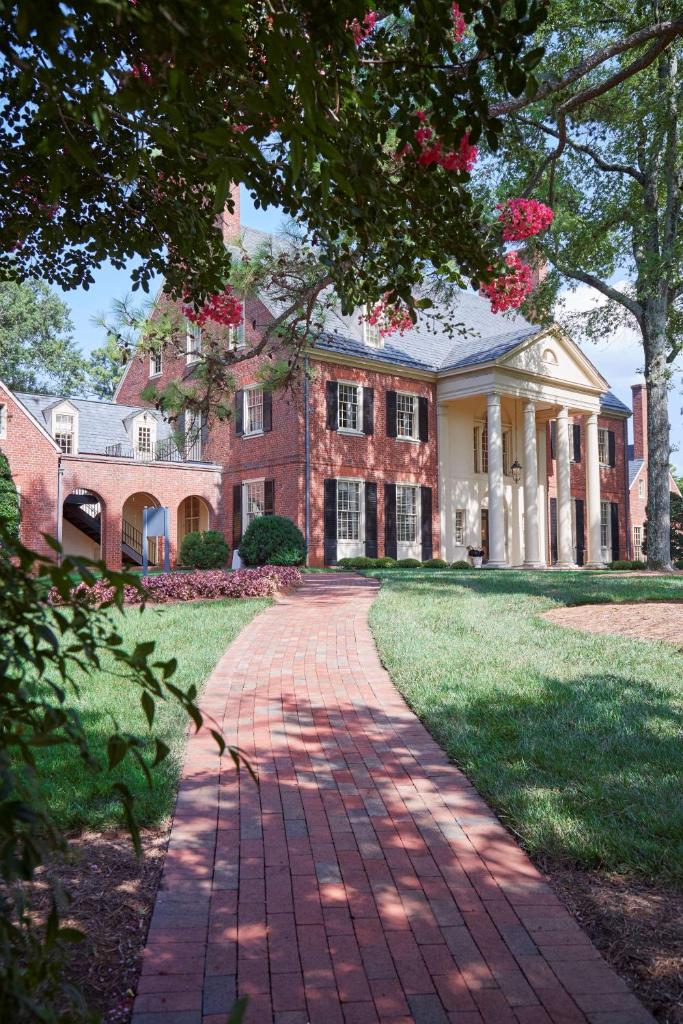 Rizzo Center (Chapel Hill)