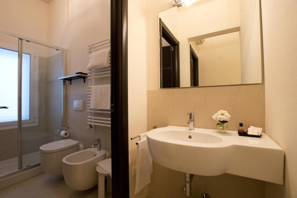 Rouge Hotel International