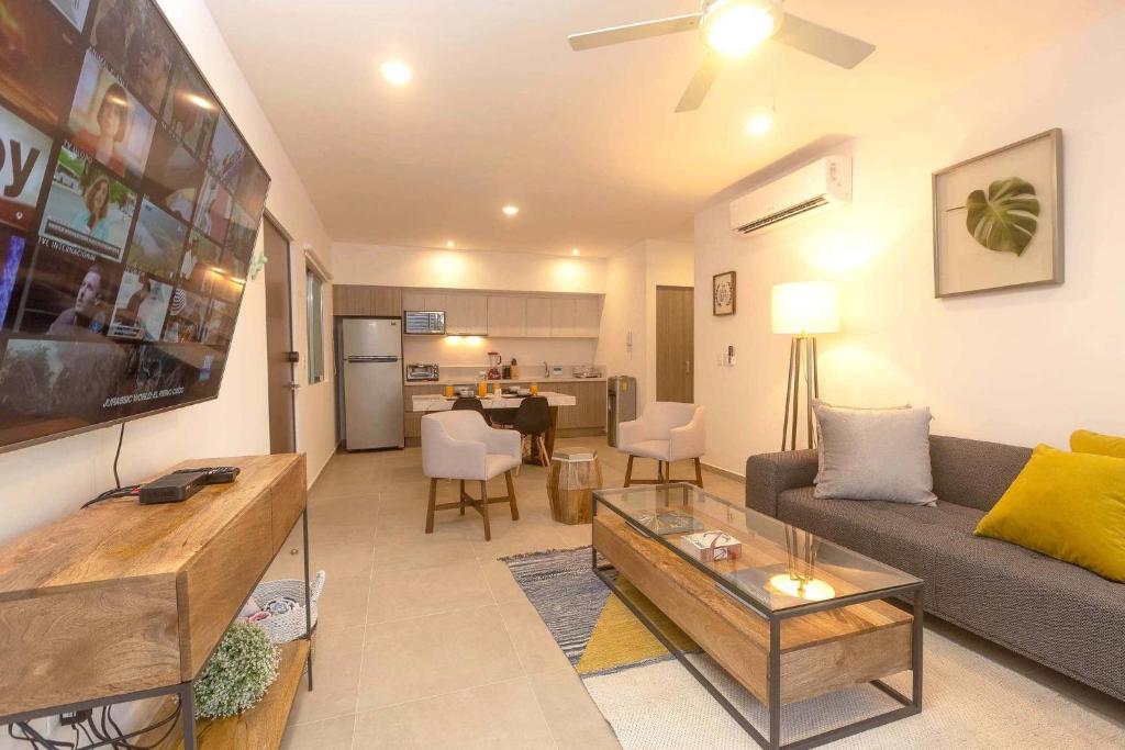 One Br Great Location