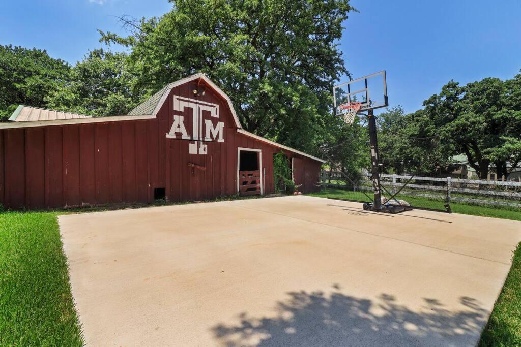 The Texas Rival Home in Fort Worth/Keller