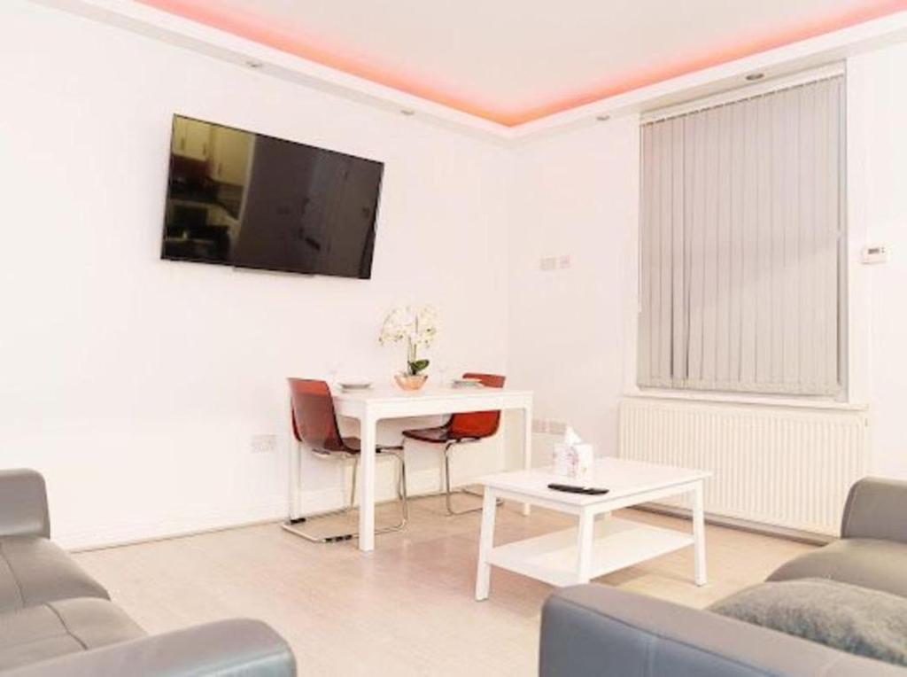 Excel House Serviced Apartments