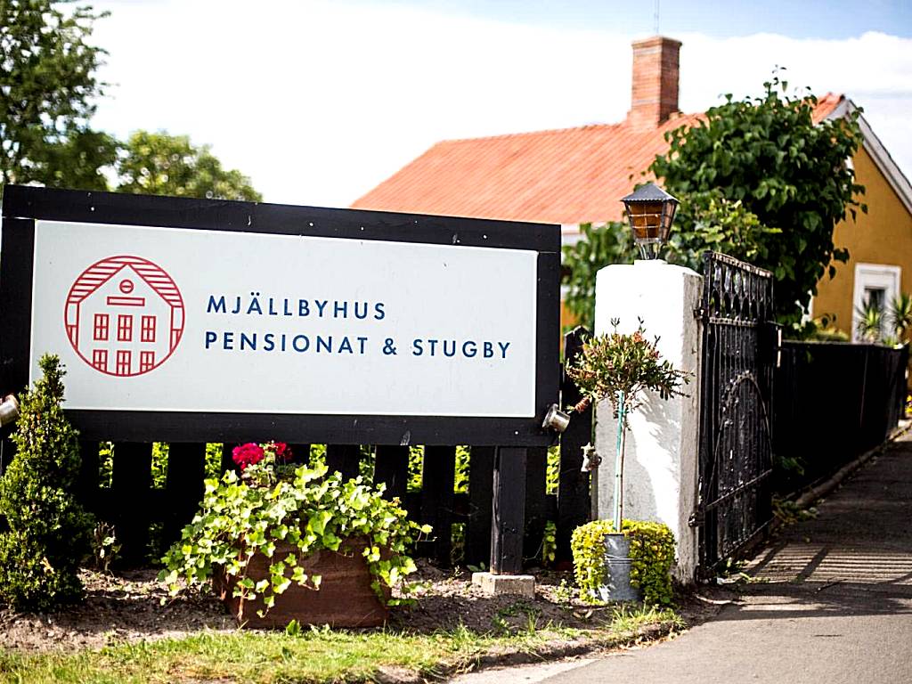Mjällbyhus Pensionat & Stugby (Sölvesborg)