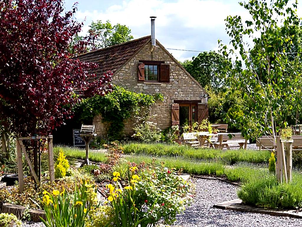 Widbrook Barns