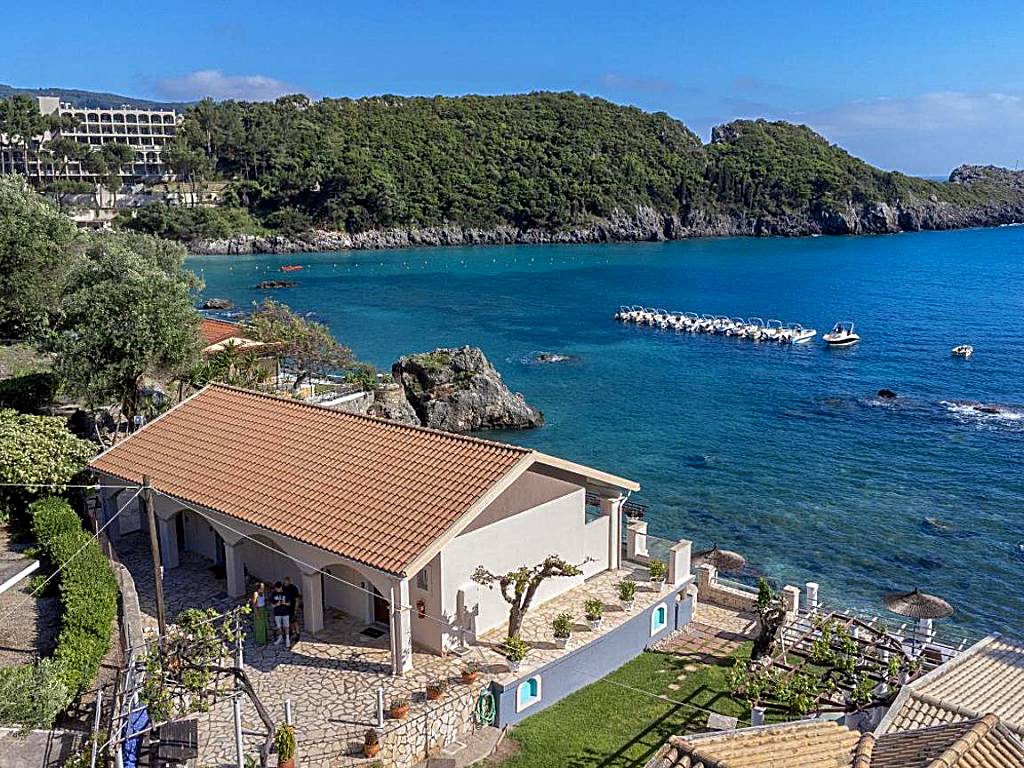 Thomas Beach Studios (Paleokastritsa)