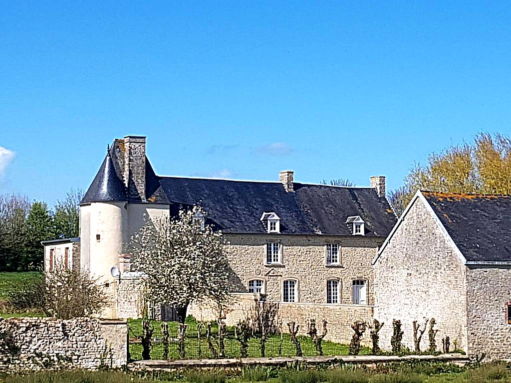 Manoir de Pierreville (Audouville-la-Hubert)