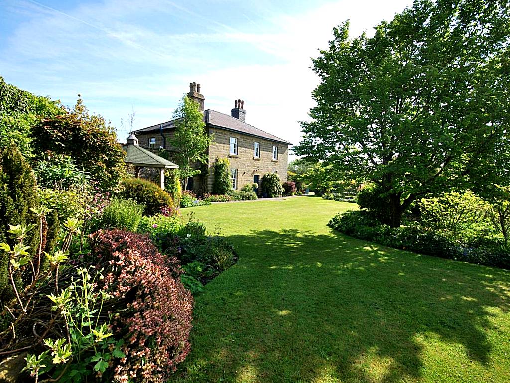 Dannah Farm Country House (Shottle)