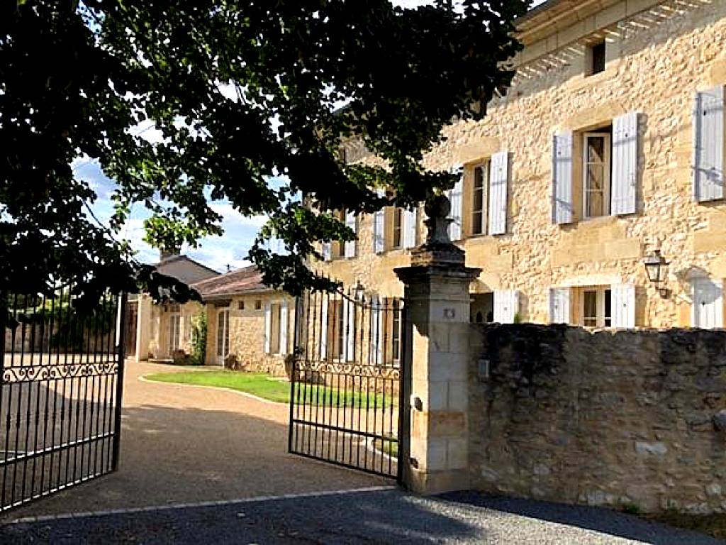 Domaine des Monges (Saint-Seurin-de-Prats)
