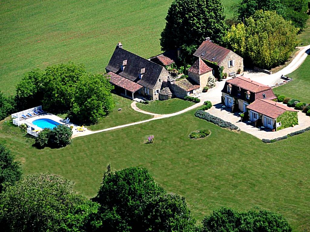 Le Clos-Lascazes maison d'Hôtes (Le Buisson de Cadouin)