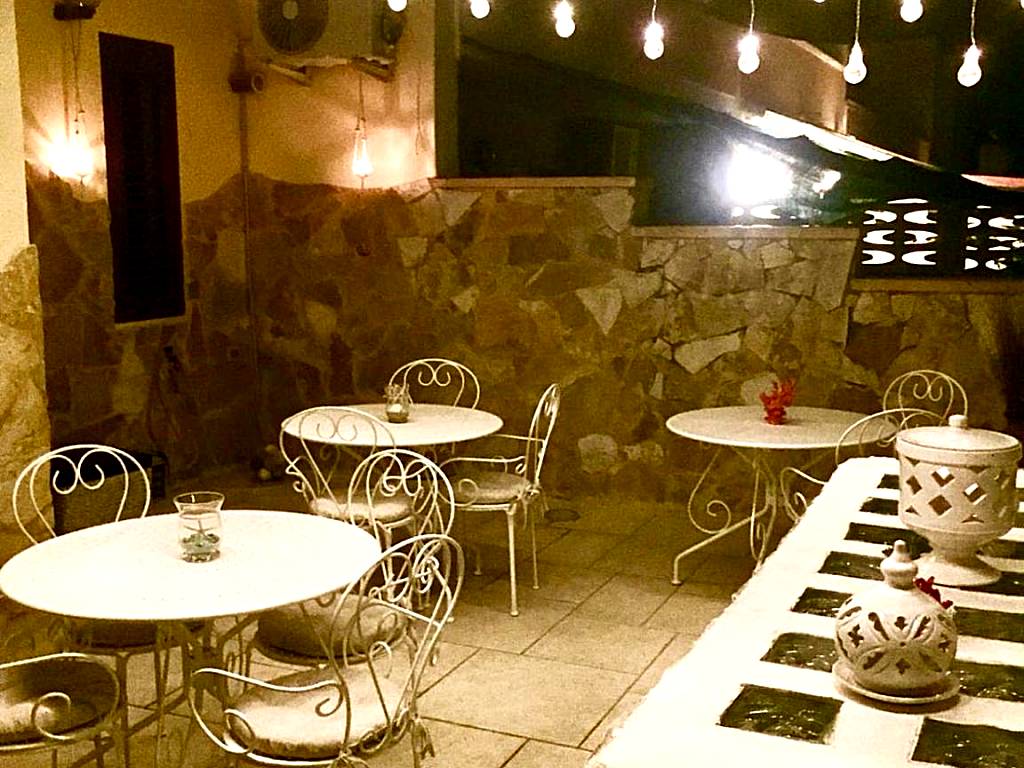 B&B PESCIOLINO ROSSO