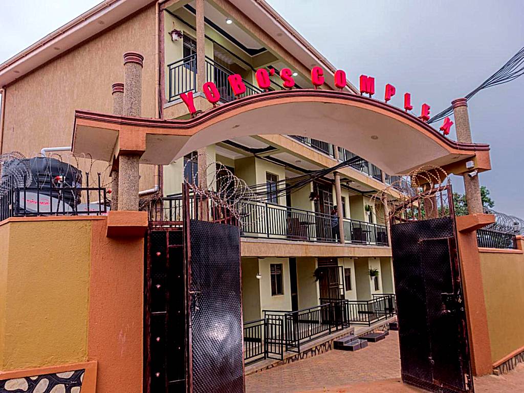 Yobo's Complex Guest House