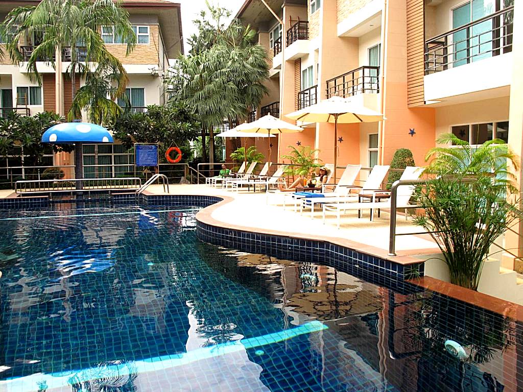 Wonderful Pool House at Kata