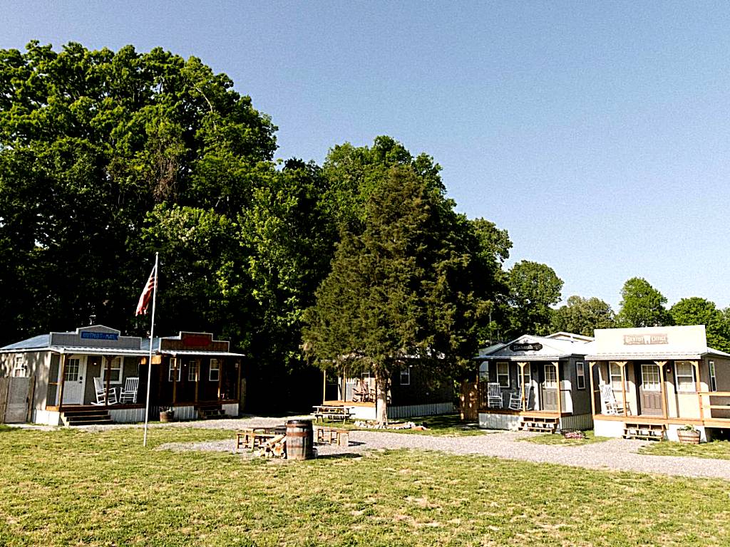 The Outpost (Grand Rivers)