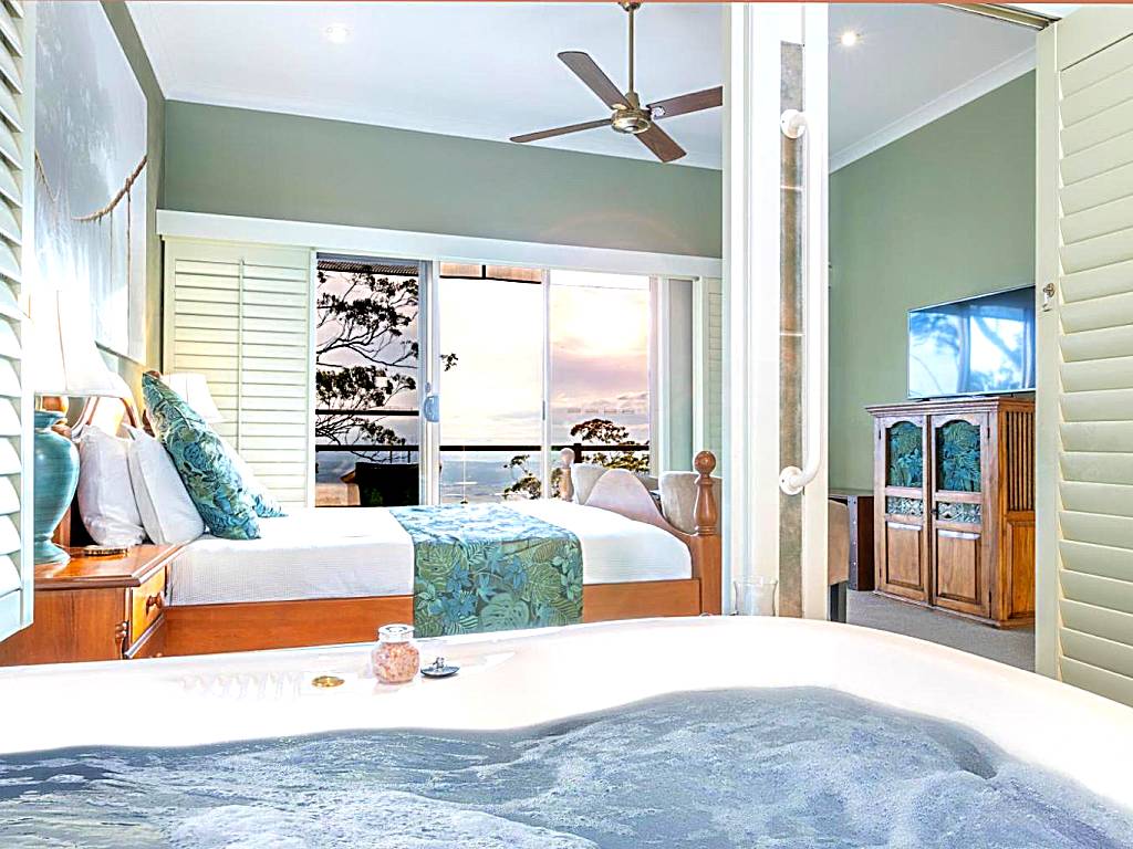 Avocado Sunset Bed & Breakfast