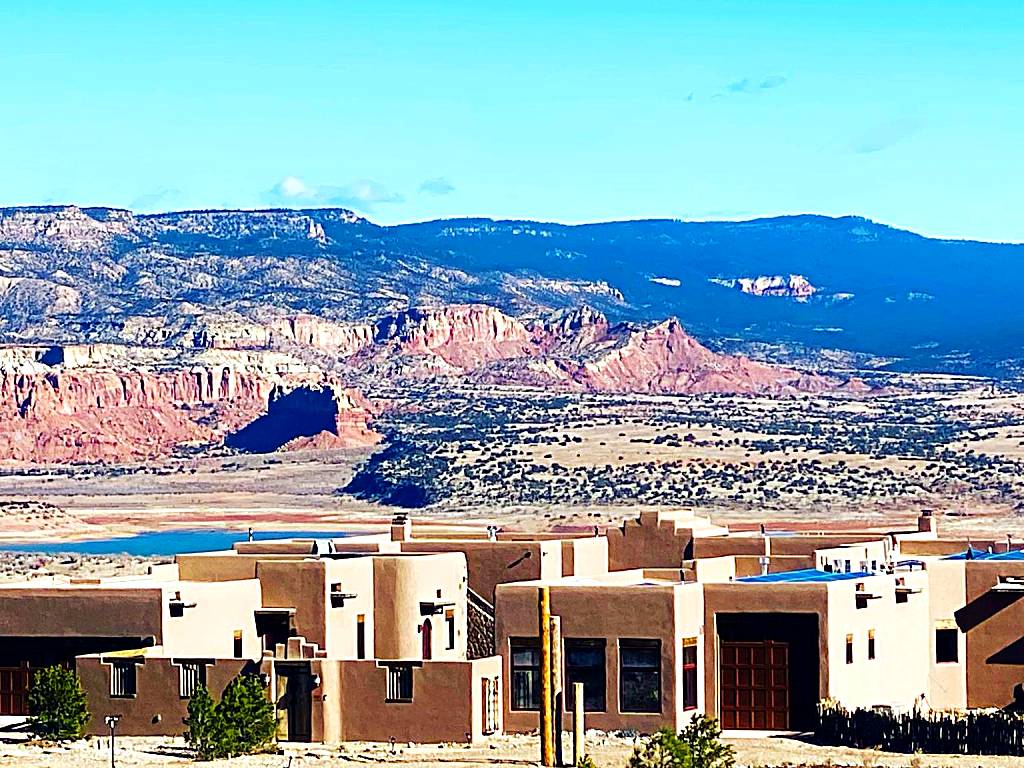 The Grand Hacienda Estate with Breakfast (Abiquiu)