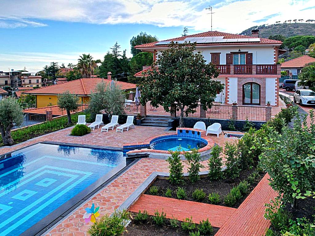 Etna Casa del Sole
