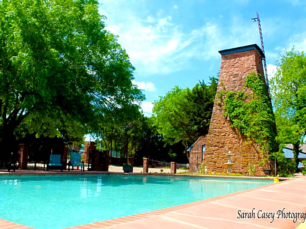 The Monastery at Forest Lake (Forest Park)