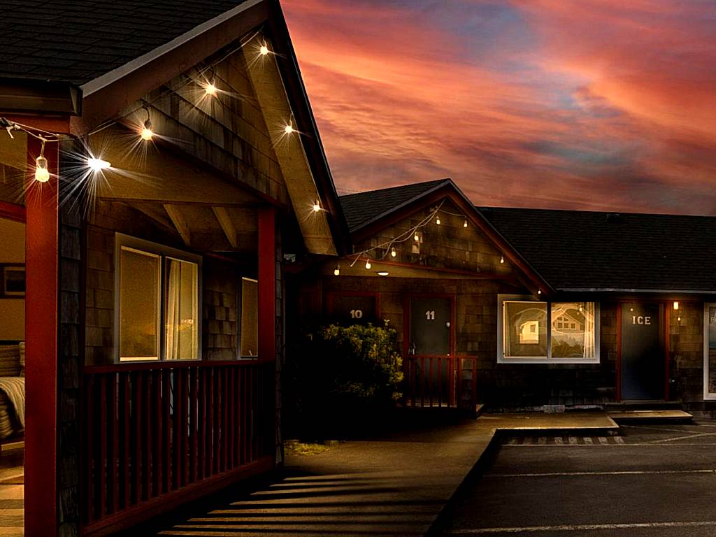 Surf & Sand Inn (Pacific City)