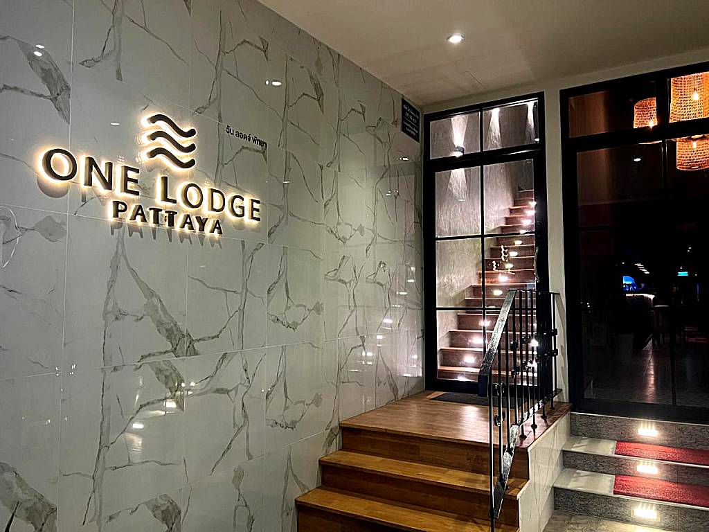 ONE LODGE Pattaya