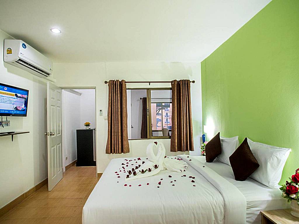 TJ Guesthouse