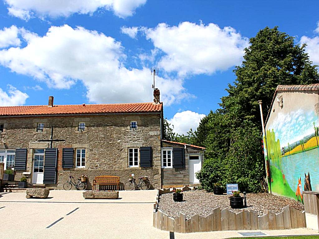 Chambres d'hôtes Logis Charrier Le Petit Bignon (Les Épesses)