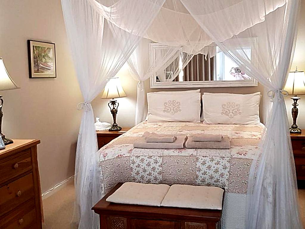 Papillon Guest Suite