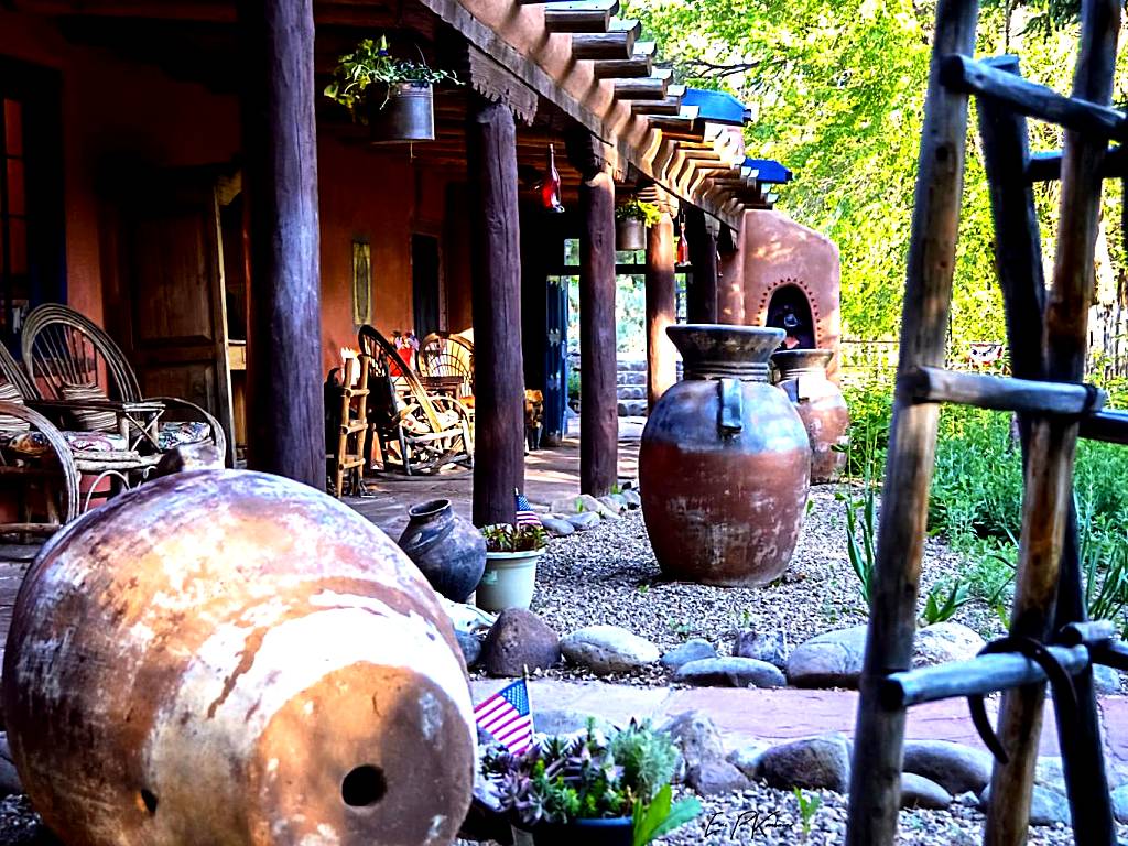 Adobe and Pines Inn Bed and Breakfast (Taos)