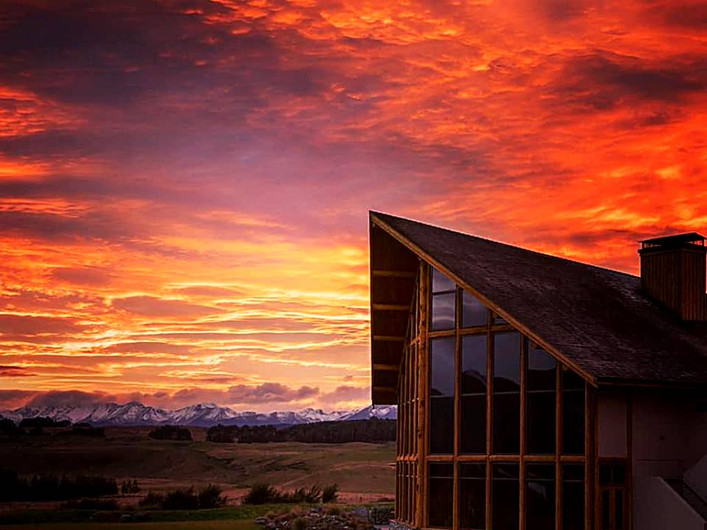 Fiordland Lodge