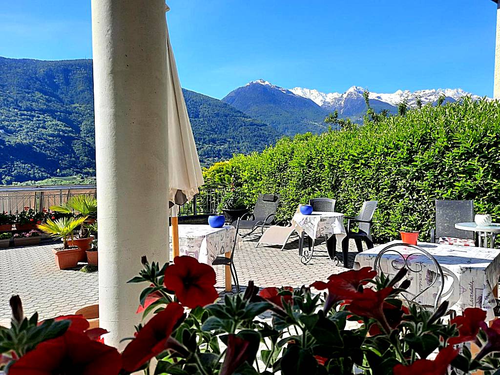 B&B Il Grappolo (Bianzone) 