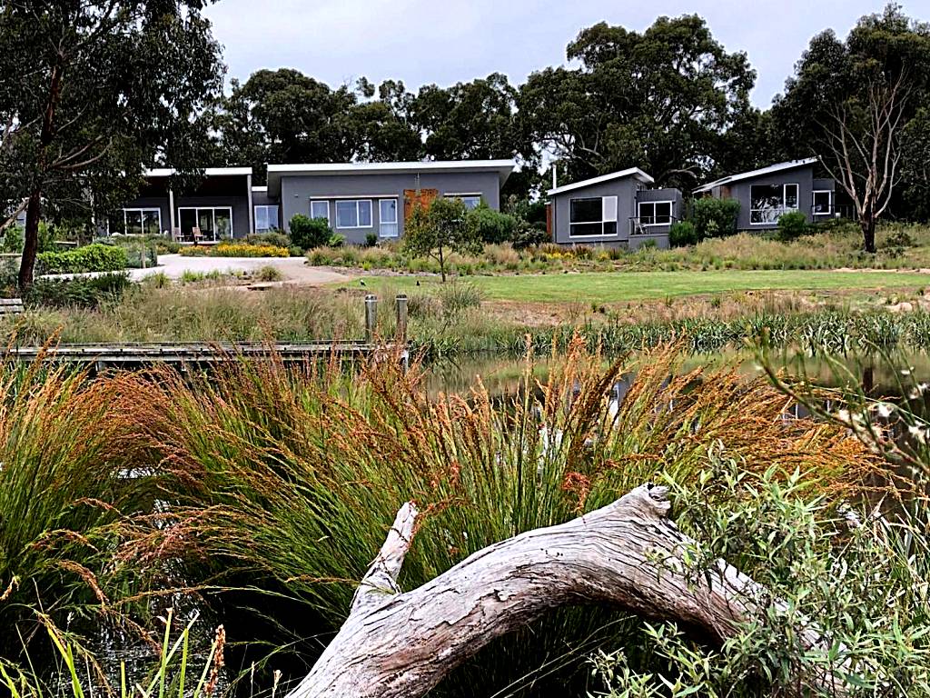 Messmates Luxury Eco Suites (Inverloch)
