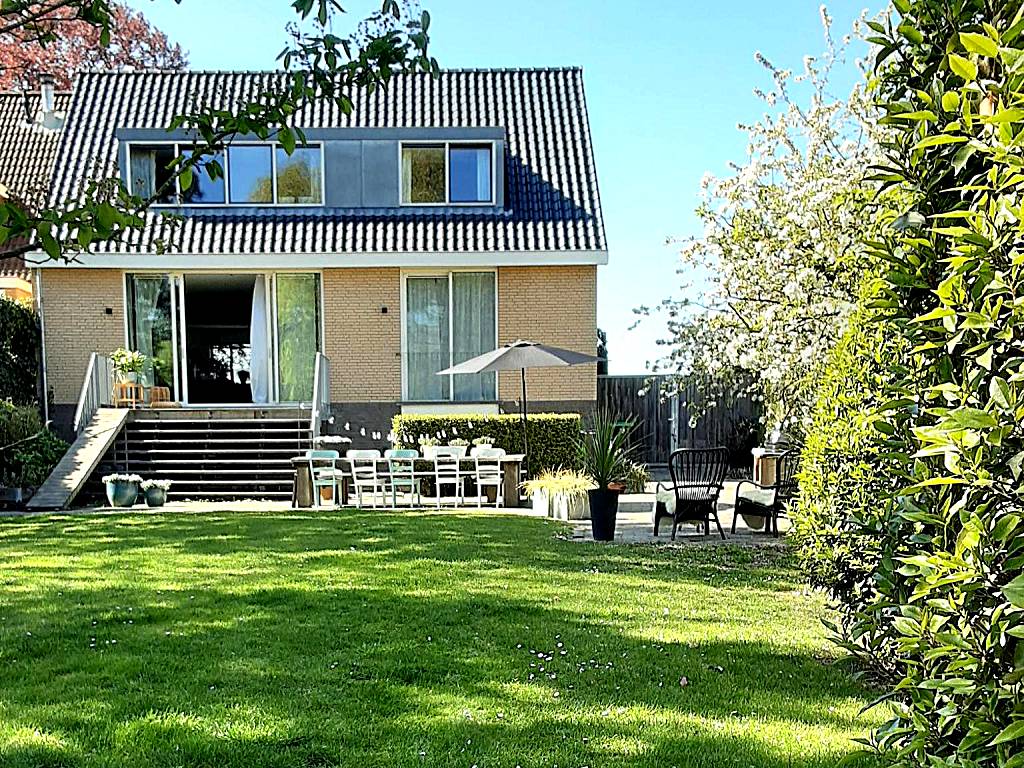 B & B Meet the Dutch (Ridderkerk)