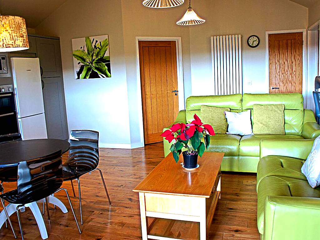 Tor Farm Lodge (Cheddar)