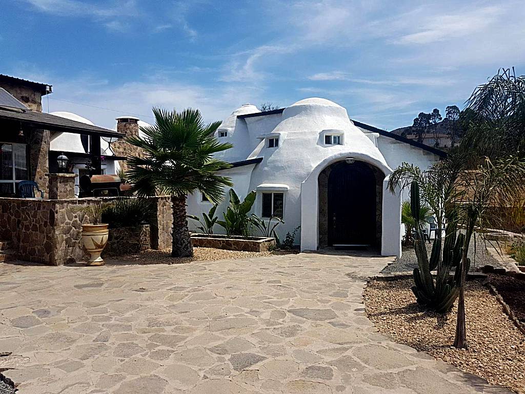 Hacienda Eco-Domes