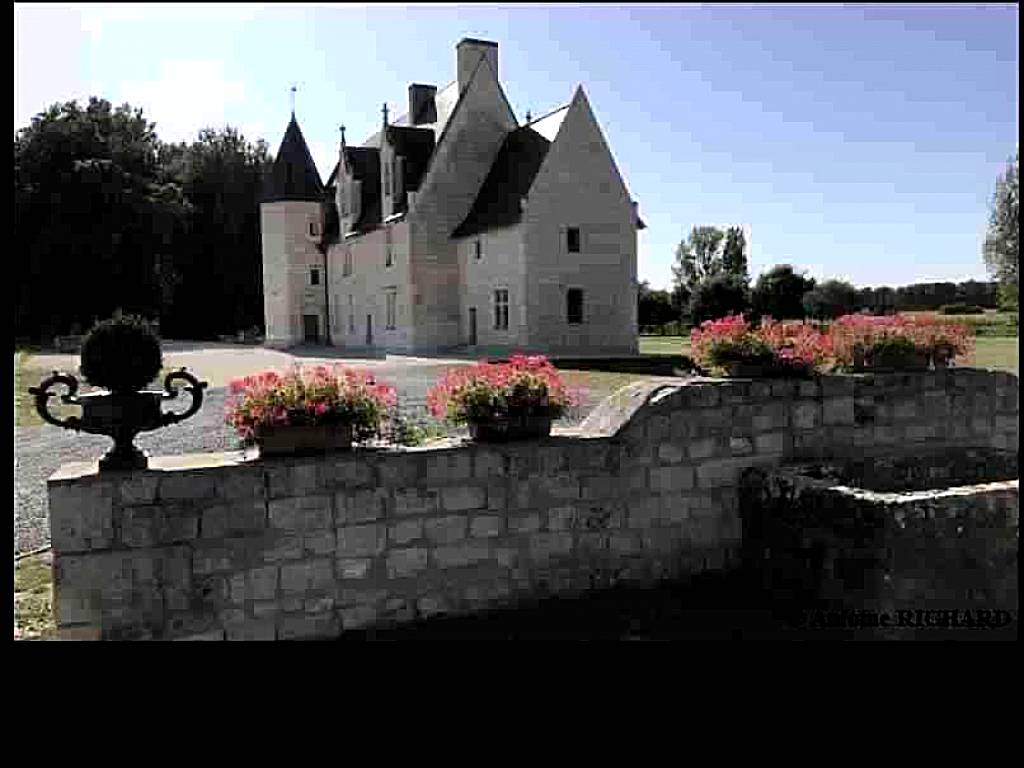 Manoir de Chandoiseau (Les-Trois-Moutiers)