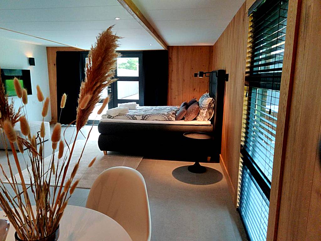 B&B Loft-13 (Opende)