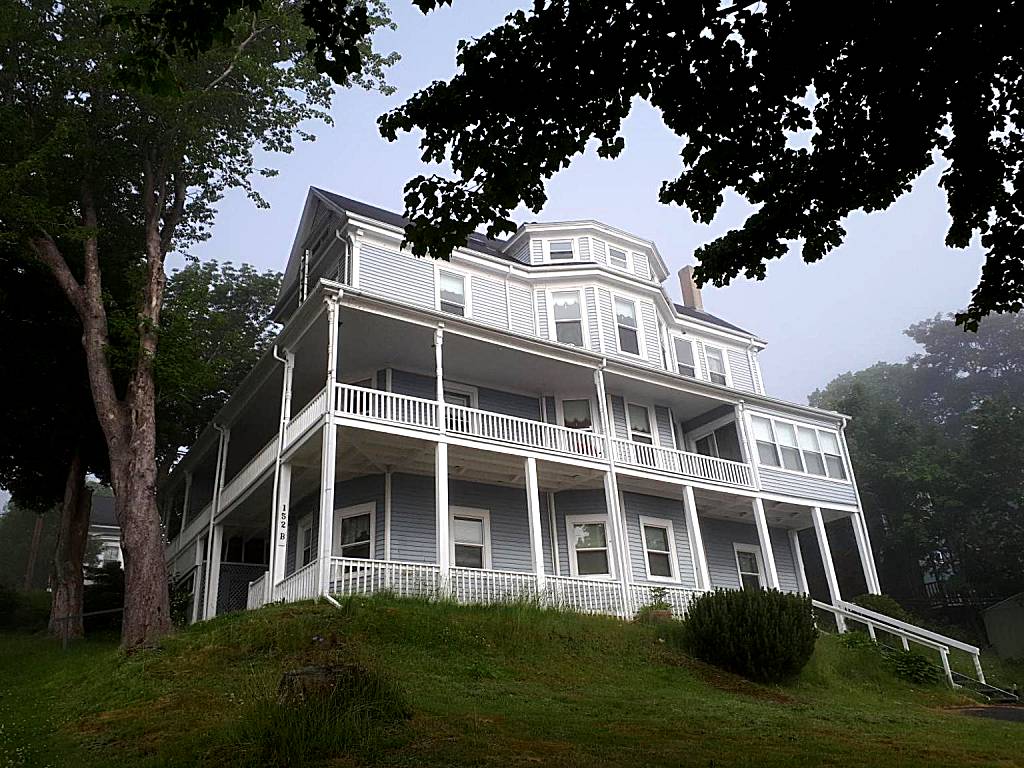 Hillside Landing B&B (Digby)
