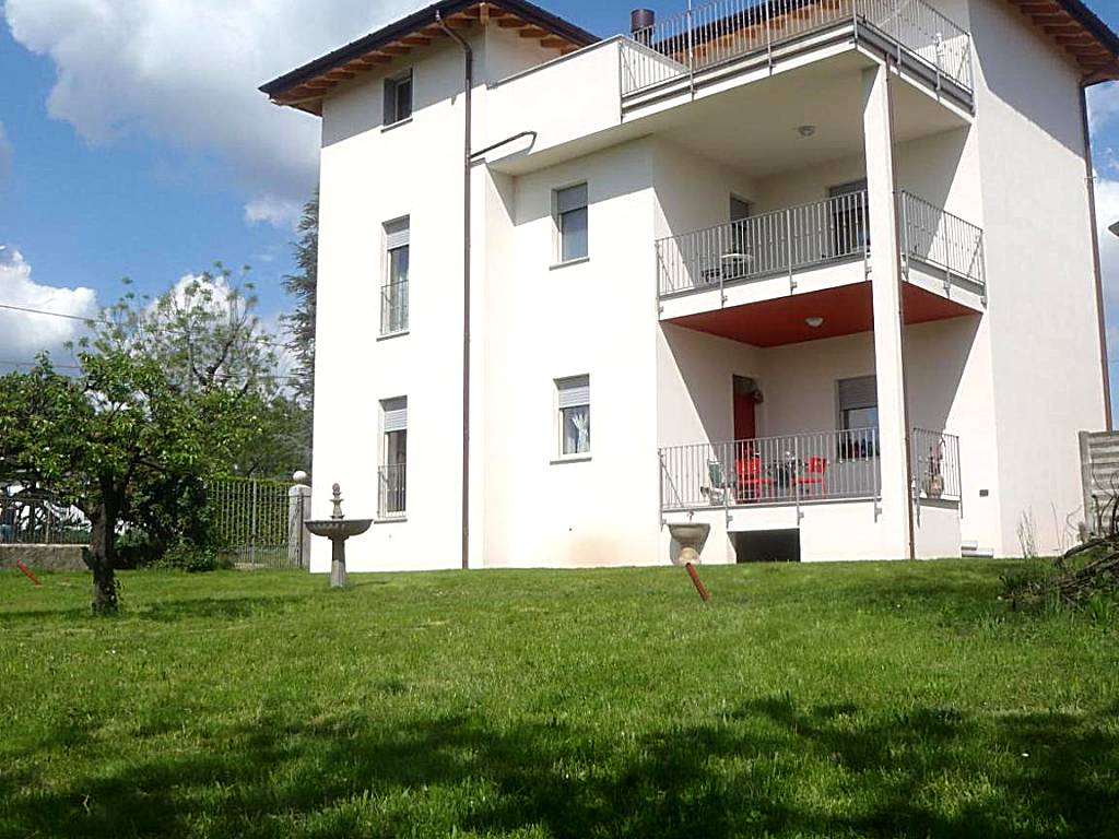Villa Emilia (Castronno)