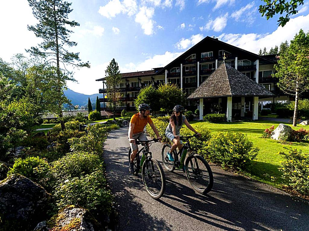 Eibsee Hotel