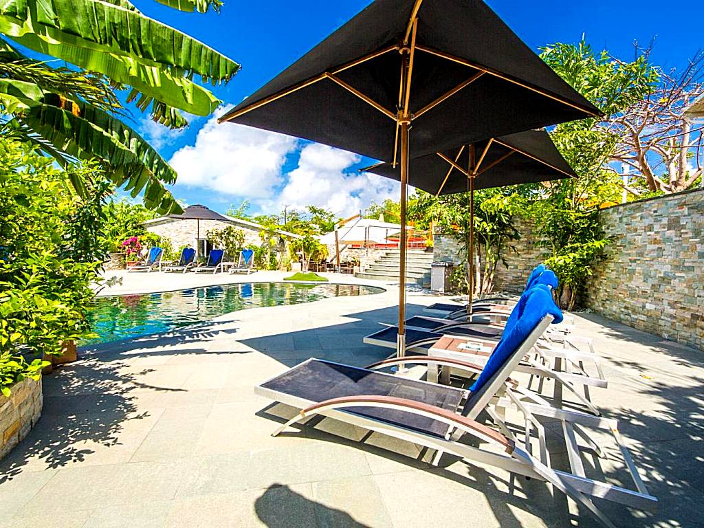 Kokomo Botanical Resort - Caribbean Family Cottages