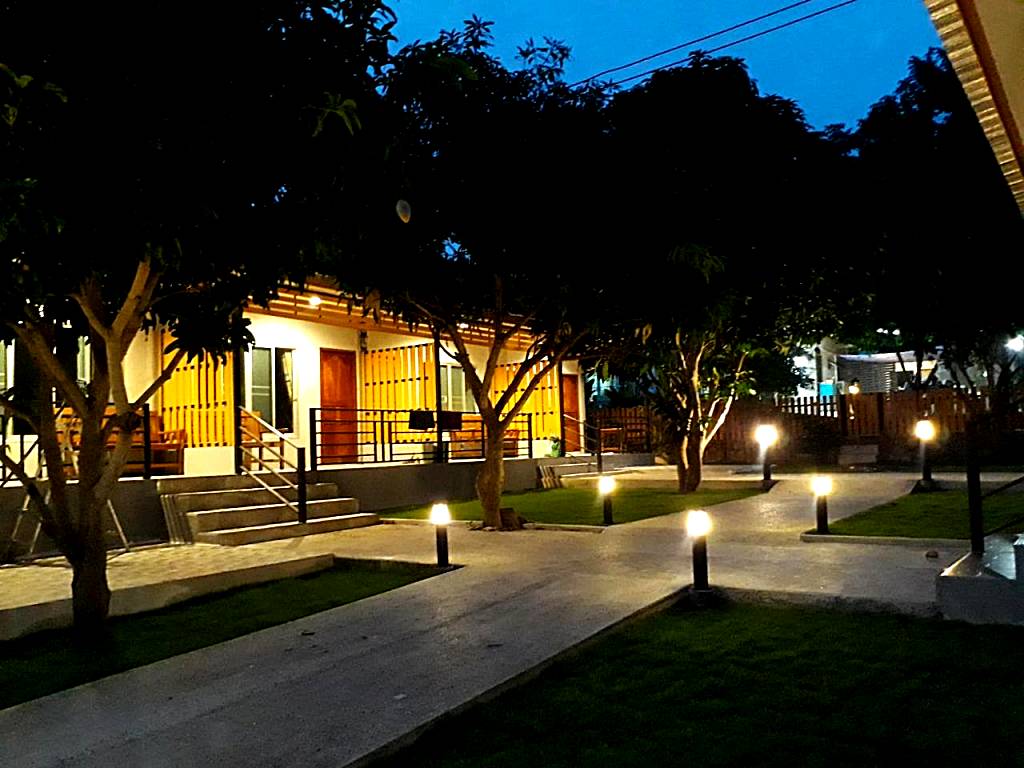 Green Mango Resort