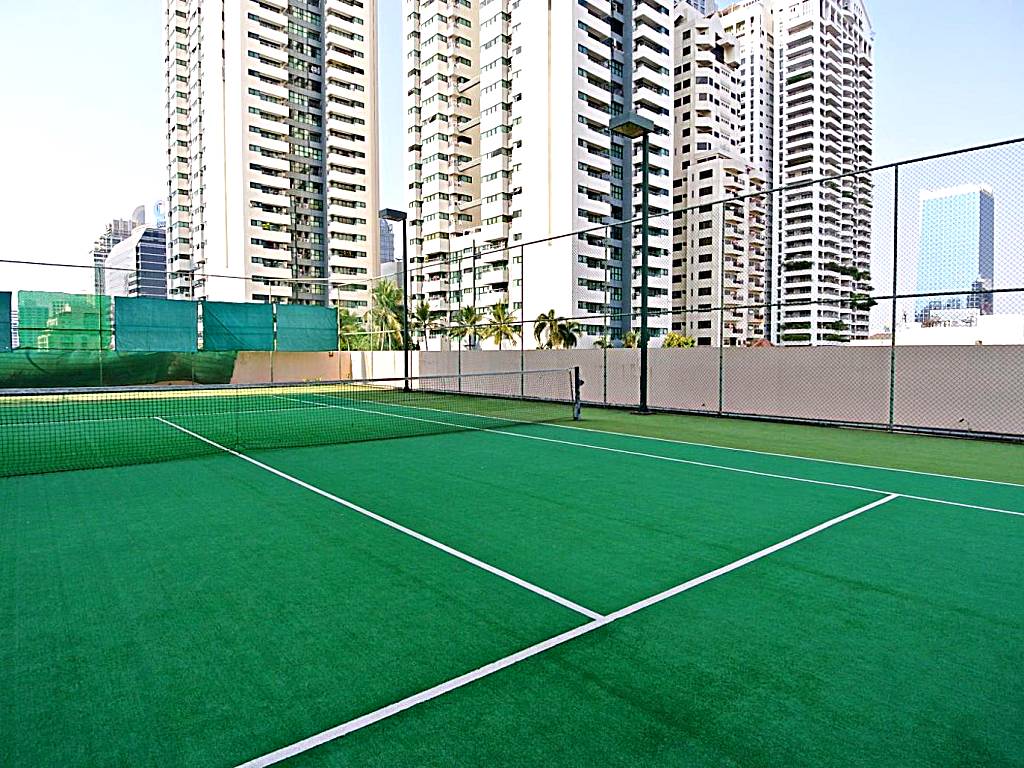Somerset Park Suanplu - SHA Plus Certified