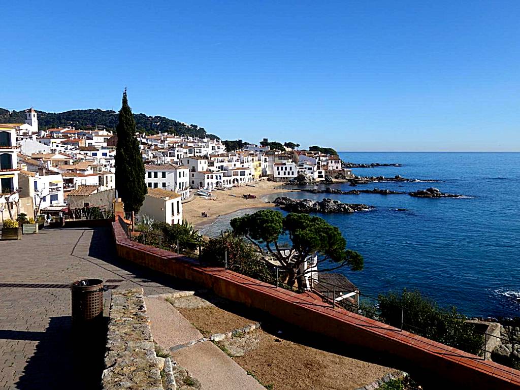 Apartamentos Port-Pelegri