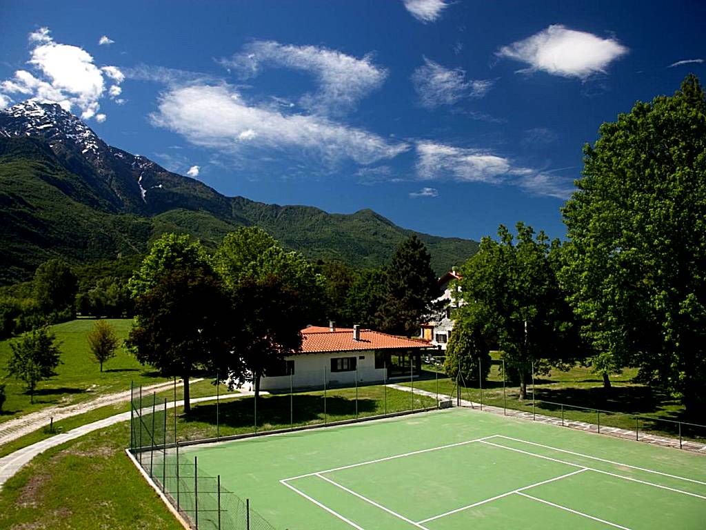 Cascina Borgofrancone (Gera Lario)