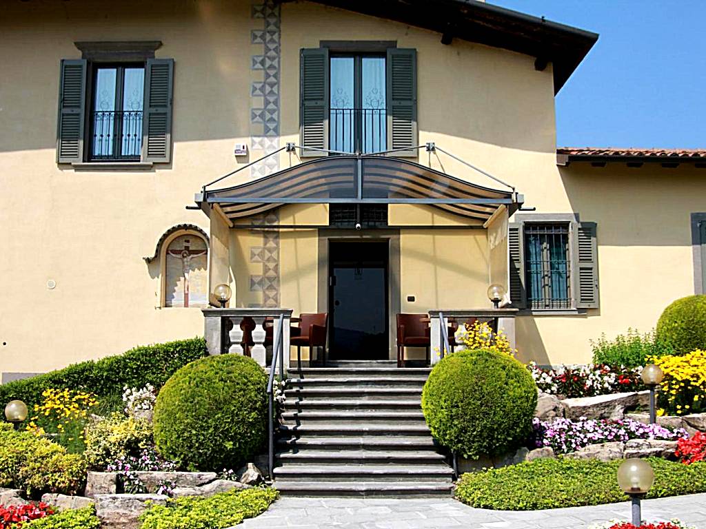Galleria Imperiale Suites (Sarnico)