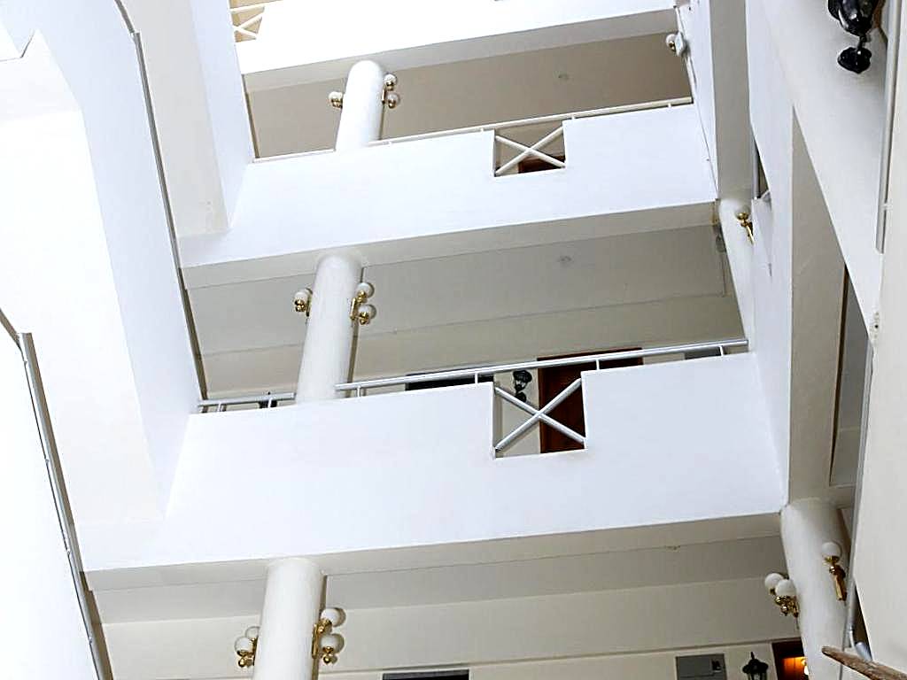 Park Place Hotel