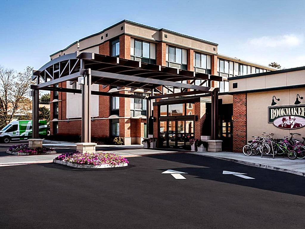 Holiday Inn Saratoga Springs