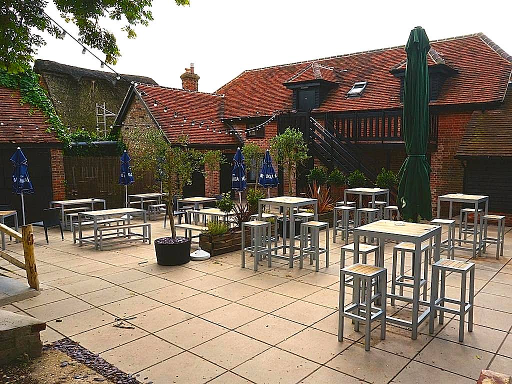 The Selsey Arms (West Dean)