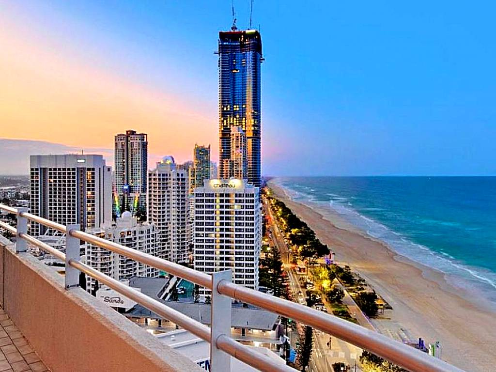 Zenith Ocean Front Apartments