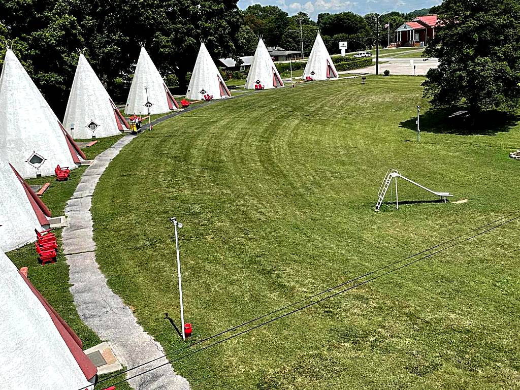 Historic Wigwam Village No 2 (Cave City)
