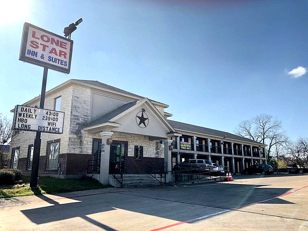 Lone Star Inn & Suites