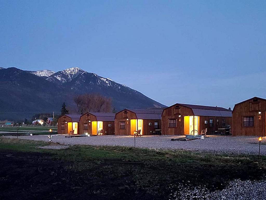 Glacier Acres Guest Ranch (Columbia Falls)